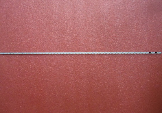 1 PCS original new LCD-52FF1A LCD-52FG1A LED strips E129741 52 LEDs 585MM